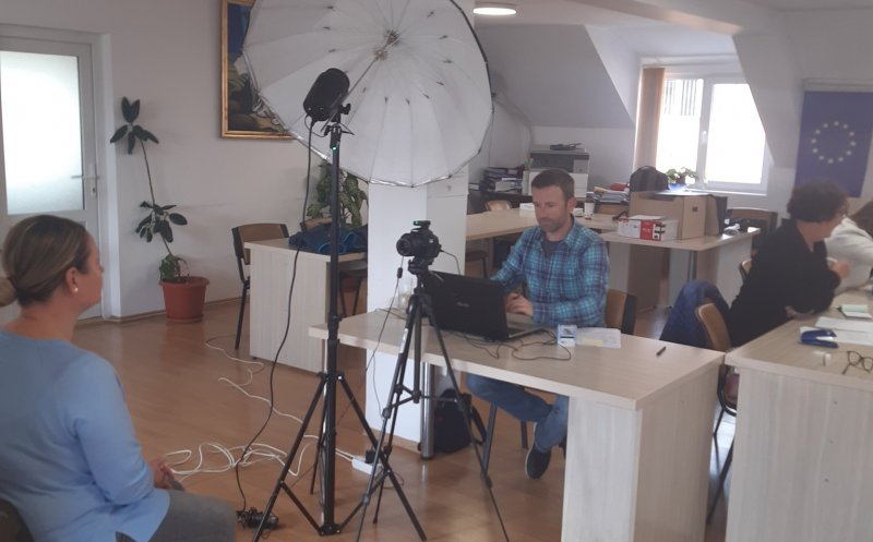 Evidența populației ajunge cu stația mobilă într-o nouă localitate din Cluj
