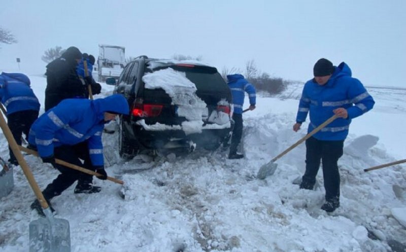 Ședință urgentă la Guvern. CNSU anunță stare de alertă într-un județ din România din cauza ninsorii