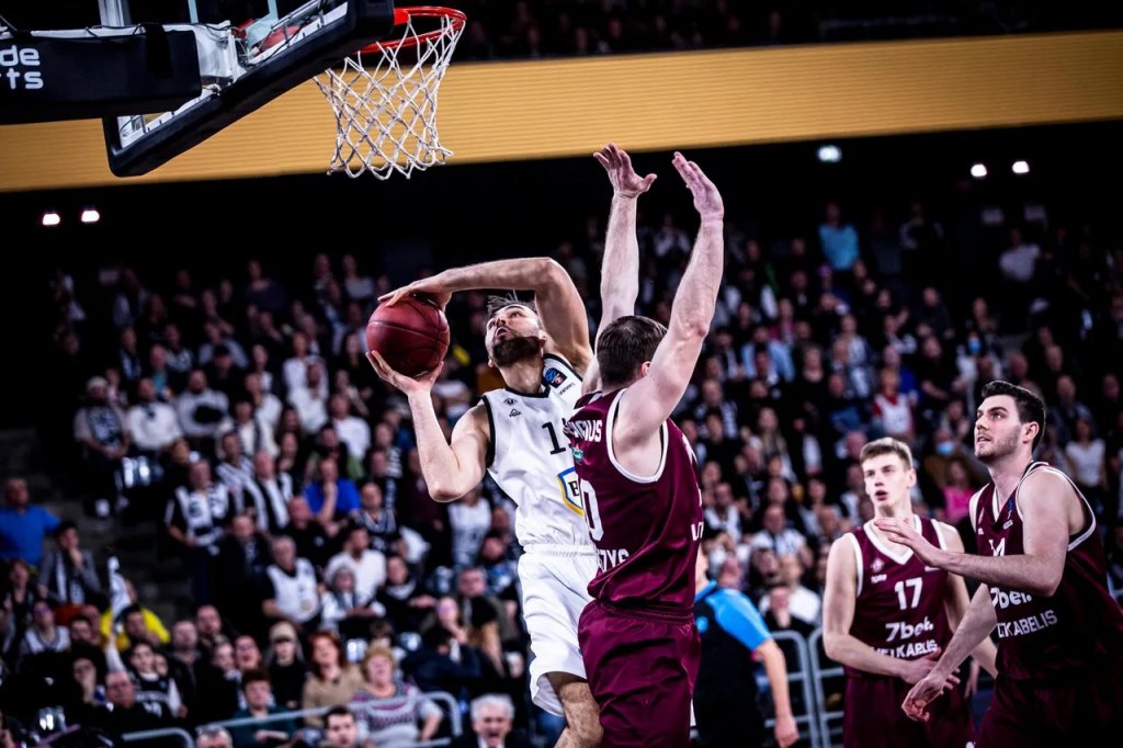Emi Cățe speră încă la calificarea în play-off-ul EuroCup: "Șansele nu sunt pierdute definitiv"