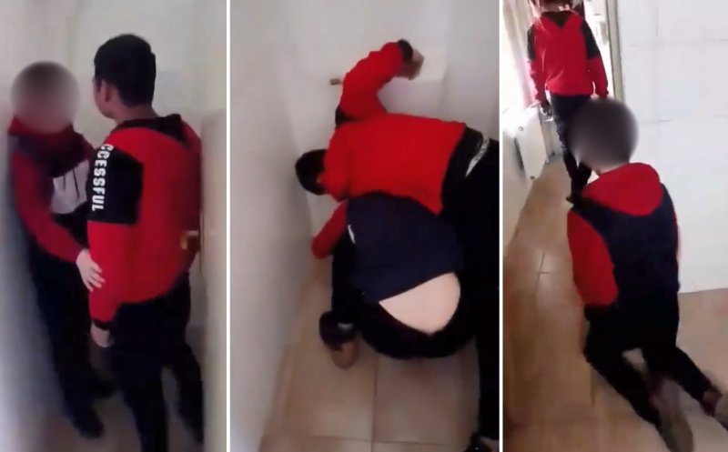 ŞOCANT: 2 elevi, obligați de un coleg să își bage capul în WC