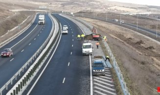 Cum arată alunecarea de teren de pe autostrada Sebeş-Turda