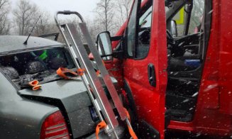 Accident grav în Cluj! A fost nevoie de intervenția descarcerării