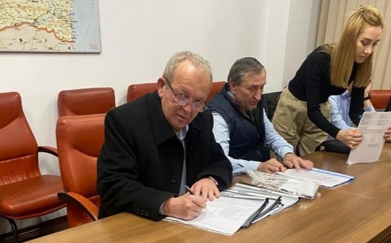 Huedinul a atras proiecte de peste 6 mil. euro, prin PNRR. Primarul a semnat contractele