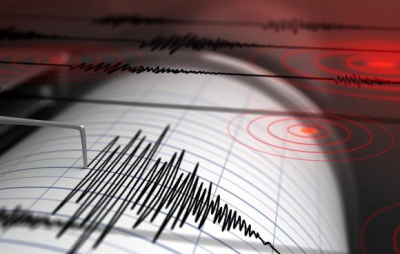 Boc promite amenzi pentru cei care nu repară clădirile cu reism seismic din Cluj-Napoca