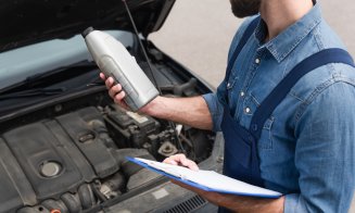 Consilierii de service-uri auto, printre cei mai căutați la Cluj. Salariul ajunge și la 1.250 de euro/lună