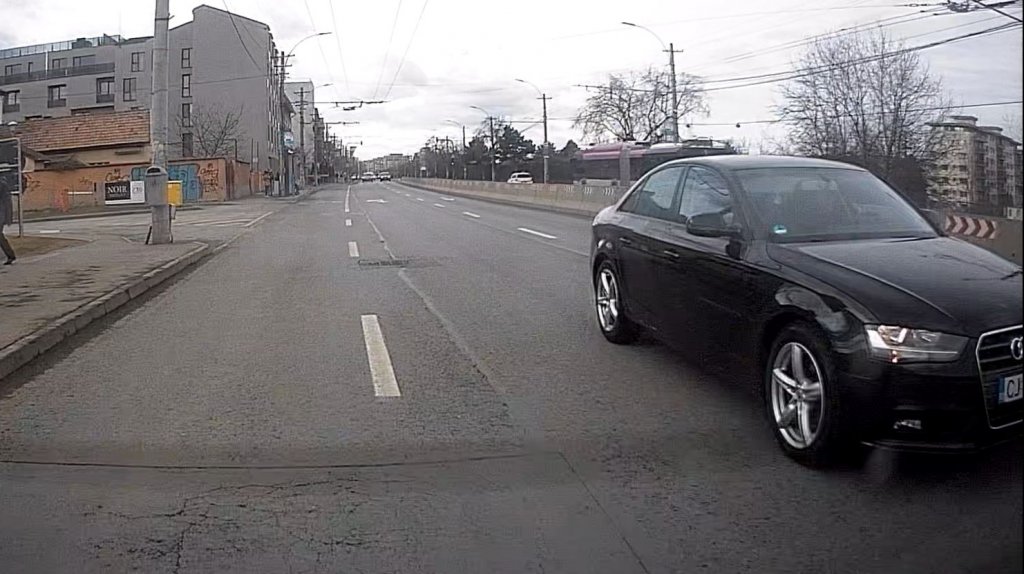 "Bizon în trafic" la Cluj: M-a șicanat pe Aurel Vlaicu, a încercat să îmi taie calea pe linia continuă - VIDEO