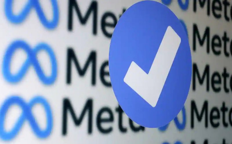 Meta introduce taxa de verificare a profilului de Facebook. Ai da 70 lei/lună pentru bifa albastră?