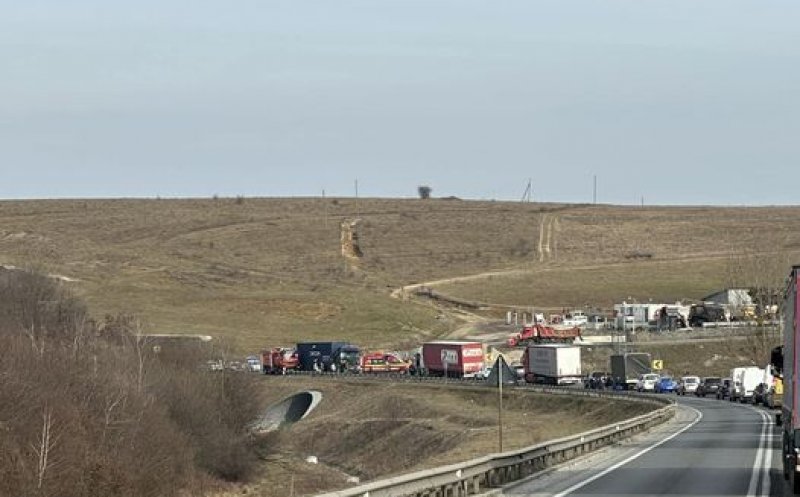 ACCIDENT pe Vâlcele-Apahida între un TIR și o autoutilitară/ Trafic blocat pe ambele sensuri