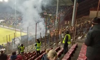 Imaginea serii în repriza a doua la meciul dintre CFR Cluj şi Lazio. La bustul gol, în Gruia