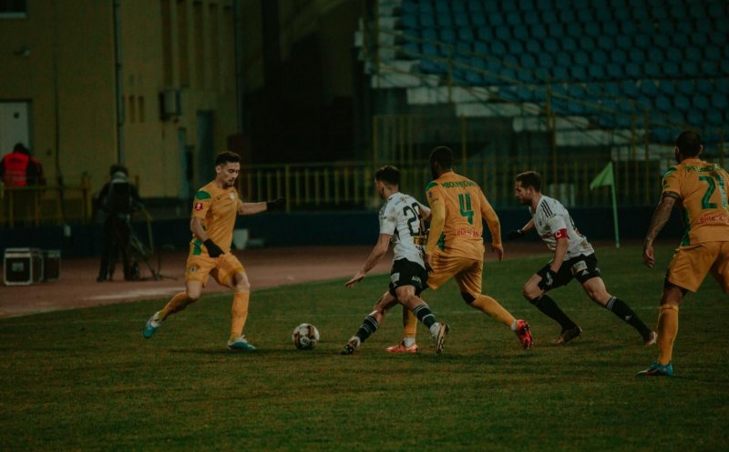 Universitatea Cluj joacă azi în Superligă contra vecinei de clasament Hermanstadt