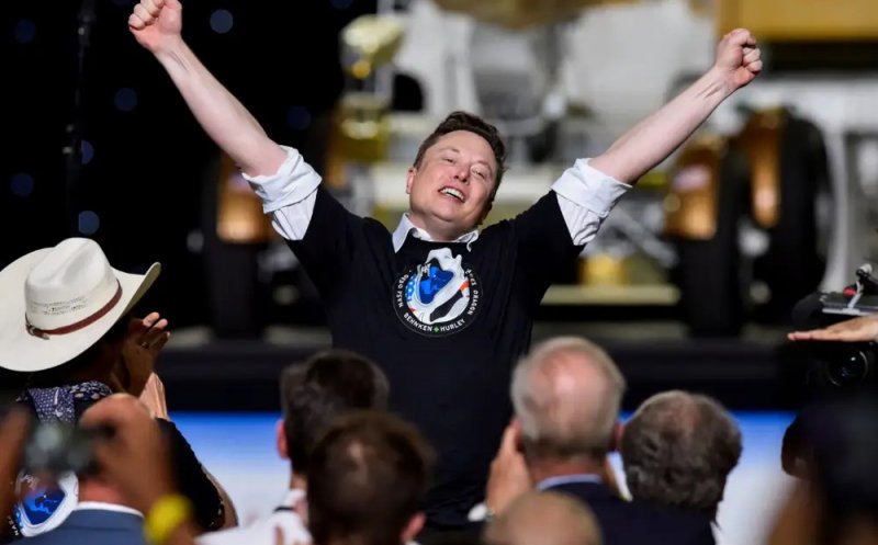 Tesla s-a ieftinit, dar Elon Musk a redevenit cel mai bogat om din lume