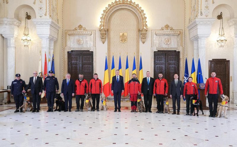 Pompier clujean care a participat la salvarea victimelor cutremurului din Turcia, decorat de președintele Klaus Iohannis