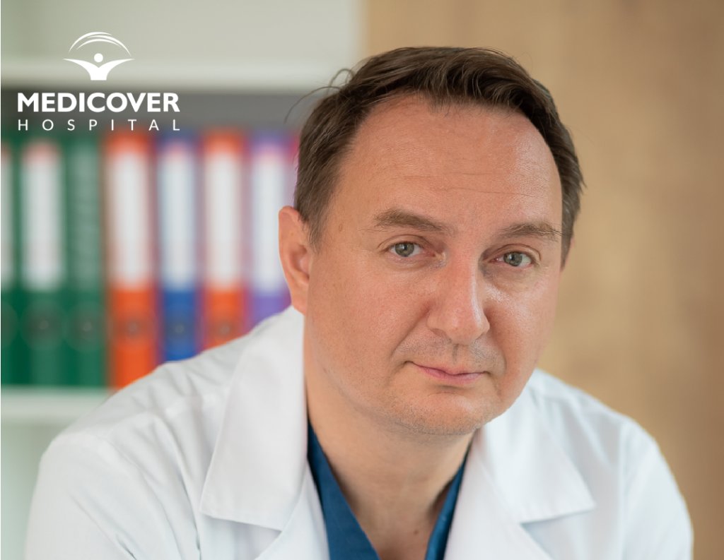Conf. Dr. Bogdan Petruț, medic primar urologie, Spitalul Medicover Cluj: ''Chirurgia robotică aduce cele mai mari beneficii în intervențiile oncologice, de extirpare a tumorilor''