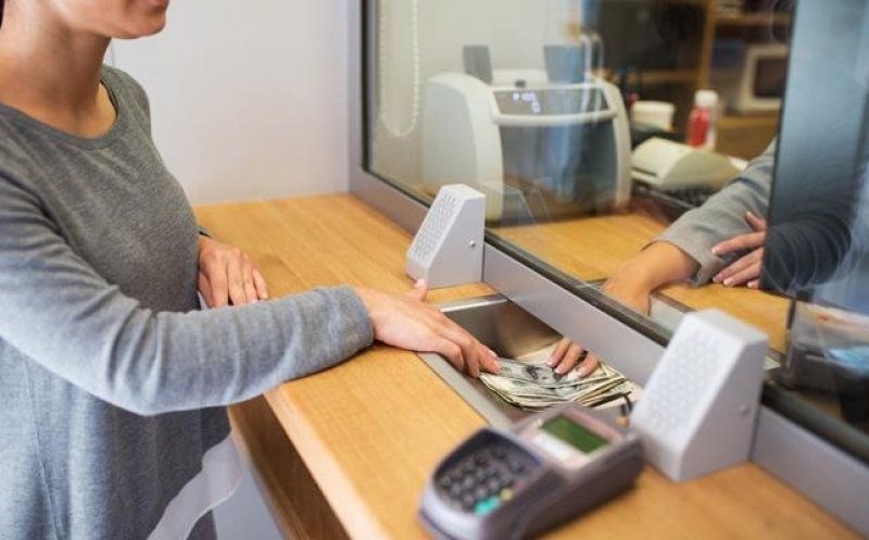 Veste îmbucurătoare pentru românii care au credite cu ROBOR. Indicele a scăzut sub pragul psihologic de 7%