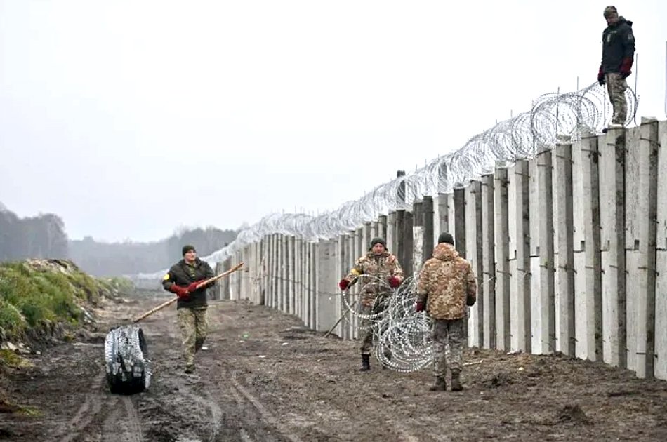 Ucraina ridică FORTIFICAŢII la graniţa cu Moldova, în dreptul Transnistriei
