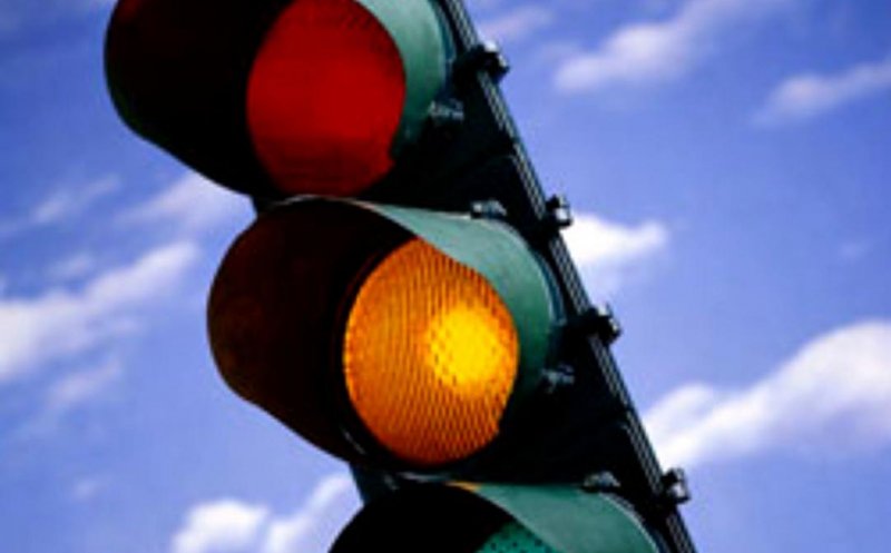 Atenție, șoferi! O nouă intersecție semaforizată în cartierul Iris