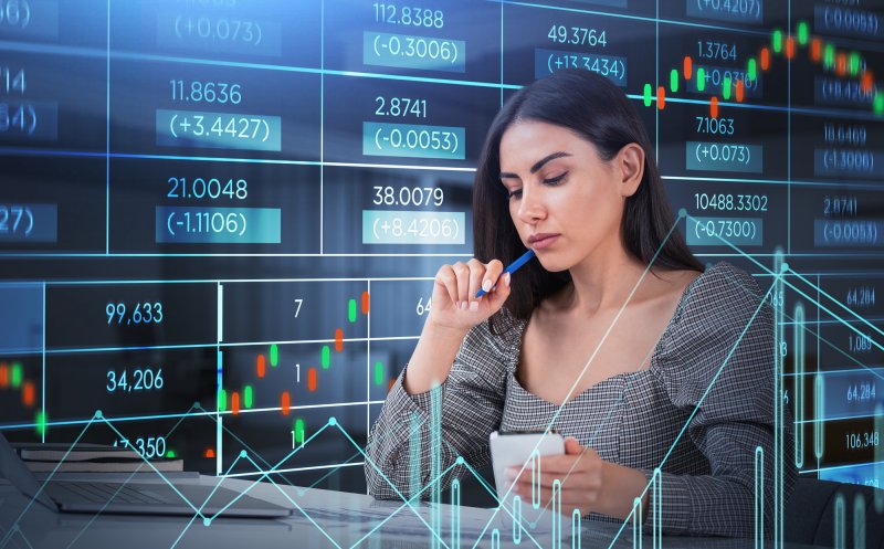 Româncele au stabilit un nou record de investiții la bursă. Ce firme au ales doamnele