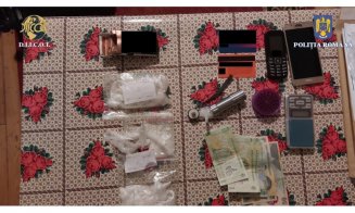 Percheziții DIICOT în mai multe județe, printre care și Cluj. Au fost confiscate droguri periculoase, zeci de mii de lei și o armă