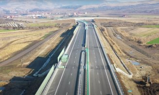 Un șofer de tir a rămas pieton după ce a dat cu spatele pe autostrada Sebeș-Turda