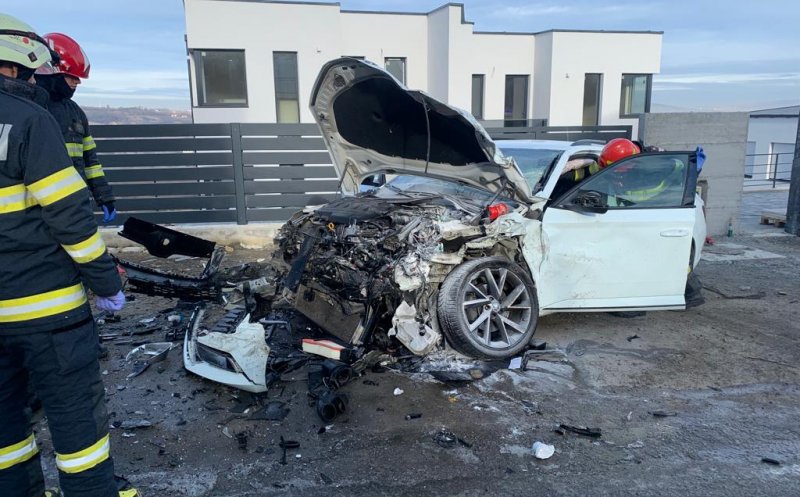 ACCIDENT în Cluj-Napoca. 4 victime primesc îngrijiri medicale