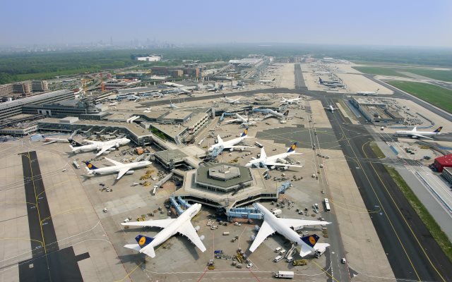 Greve pe marile aeroporturi din Germania. MAE a emis o atenționare de călătorie