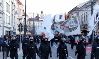 DERBY DE CLUJ / CFR vs "U". Aproximativ 6.000 de fani ai Universității au ajuns în Gruia