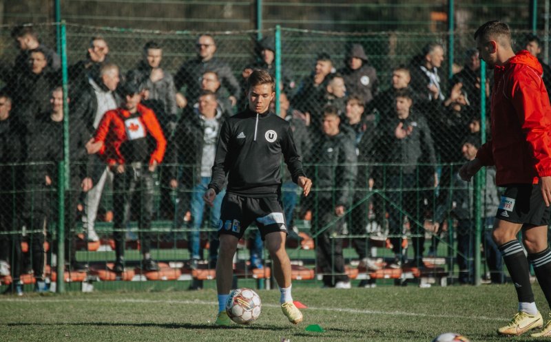 Cum a trăit Alex Bota primele minute la "U" Cluj. E al treilea cel mai tânăr debutant din istoria campionatului