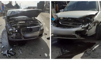 ACCIDENT cu două mașini în Câmpia Turzii. Două persoane au fost transportate la spital