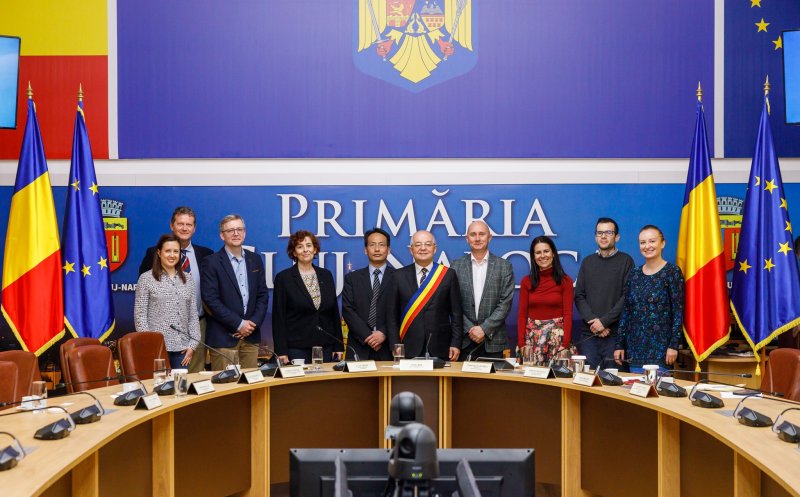 Experți la nivel internațional în domeniul inovării, întâlnire cu Emil Boc