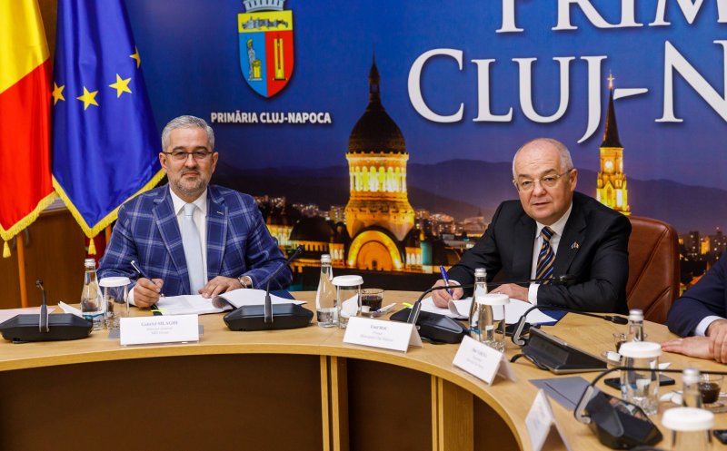S-a semnat contractul pentru bazinul olimpic din HUB Borhanci. Termen de realizare: 18 luni