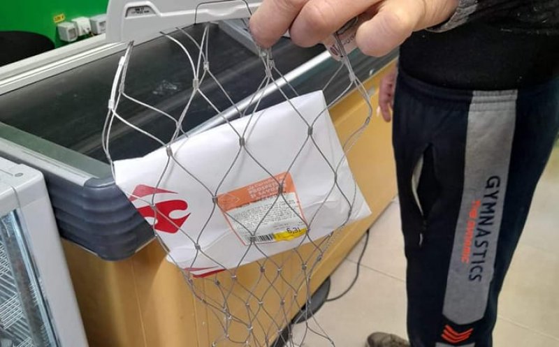 Unde s-a ajuns. Carnea la kg în plasă antifurt într-un supermaket prezent și la Cluj