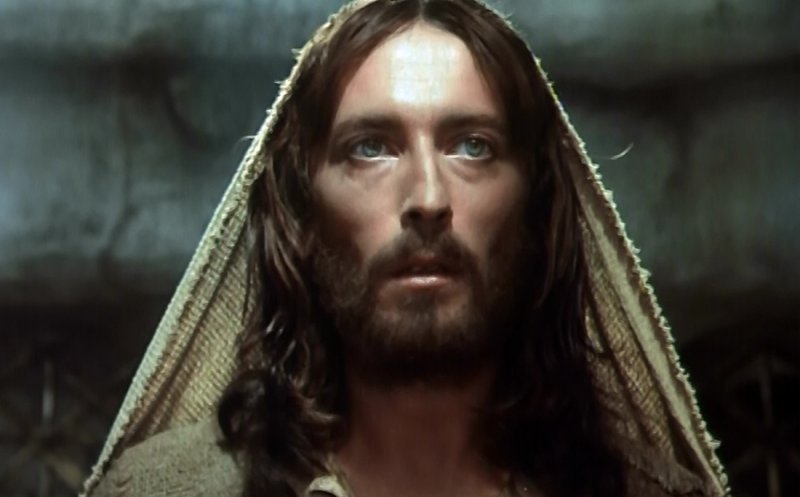 Iisus din Nazaret revine la TV. Unde se difuzează celebrul film și care e programul