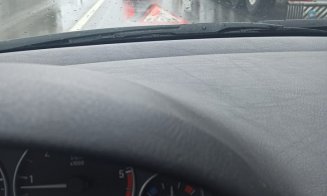 ”Evitați tăt Cluju”: Prizonieri în traficul BLOCAT din Cluj-Napoca / "Săpat TOT, niciun om la lucru"