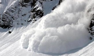 Risc mare de avalanşă la munte. Zonele cu cel mai mare pericol