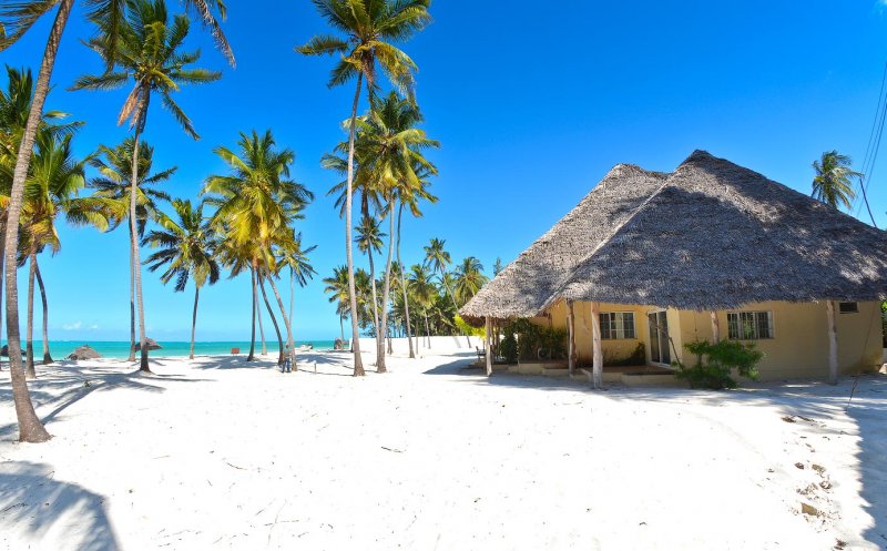 Vacanţă de coșmar în Zanzibar pentru o familie de români