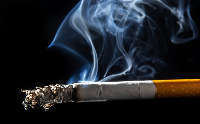Studiu imagistic pe 10 ani: Care  au fost efectele fumatului pe termen lung asupra sănătății