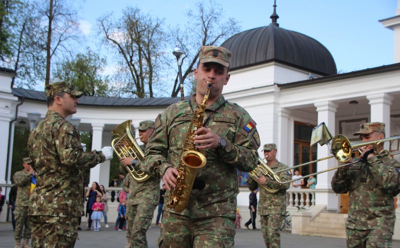 Concert de fanfară, în parcul Central din Cluj-Napoca! Cei mai fericiți au fost copiii