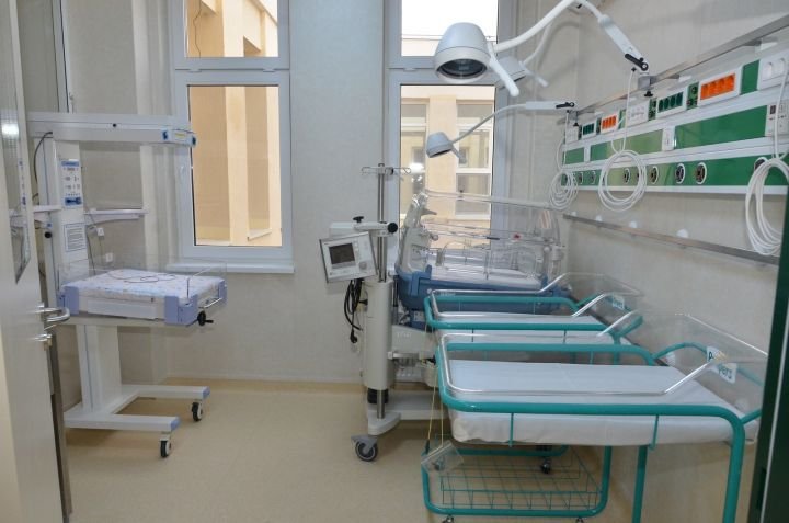 PETIȚIE pentru o nouă maternitate la Cluj. Proiectul a fost respins, deocamdată, de Consiliul Județean