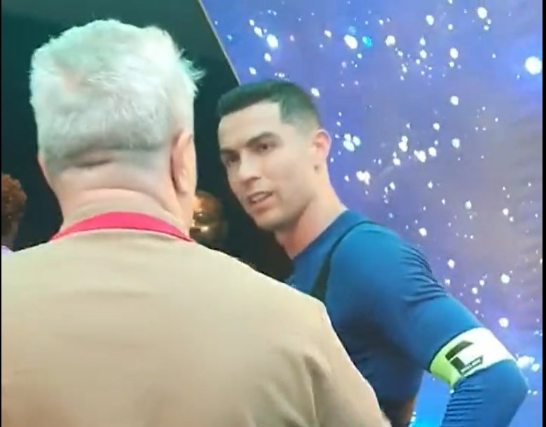 Fostul antrenor de la CFR Cluj, învins de echipa lui Cristiano Ronaldo. Ce i-a dat portughezul tehnicianului român după meci