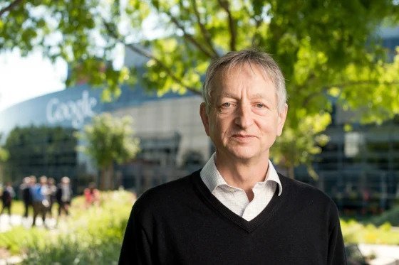 „Tăticul” inteligenței artificiale și-a dat demisia de la Google. „Pot fi pericole destul de înfricoșătoare”
