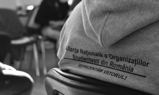 Tezele de doctorat. ANOSR critică "lipsa de reacţie a deputaţilor" la posibilitatea de prescriere a plagiatelor la un an după obținerea titlului: "E inacceptabil şi ruşinos"