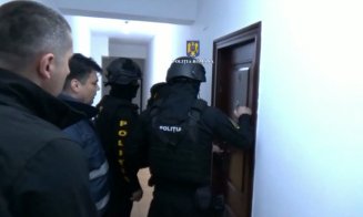 Tineri reținuți pentru înșelăciune cu telefoane mobile în Cluj. Prejudiciu de zeci de mii de lei