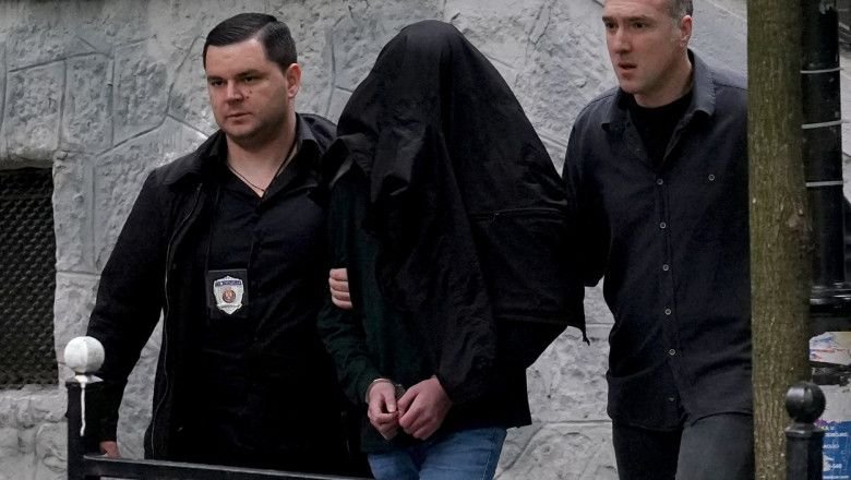 Halucinant! Întrebarea obsesivă pe care o tot pune elevul criminal din Serbia