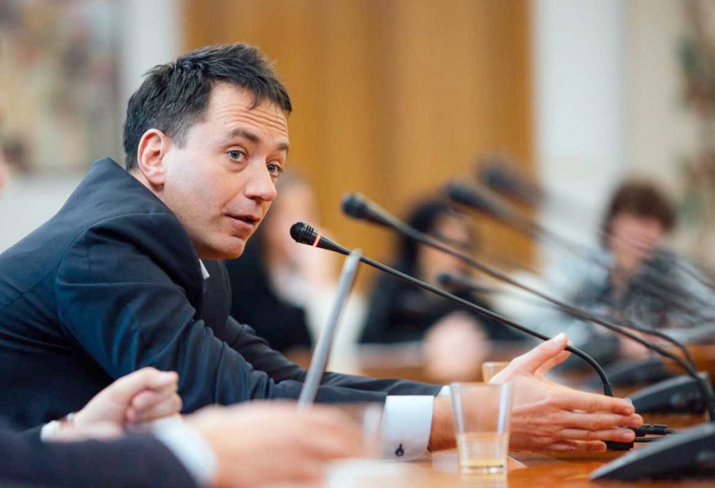 Președintele UDMR Cluj amenință PNL. Csoma Botond: “Luăm în calcul şi varianta ieşirii de la guvernare”