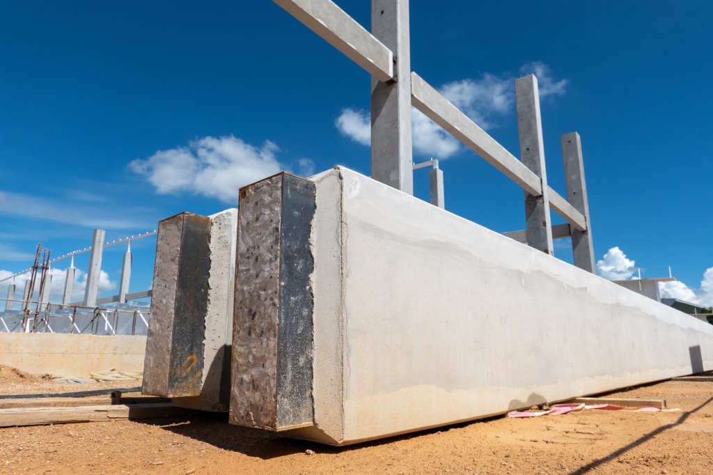 Firmă de construcții Cluj: Nu înțelegem de ce betonul continuă să se scumpească, deşi energia s-a ieftinit