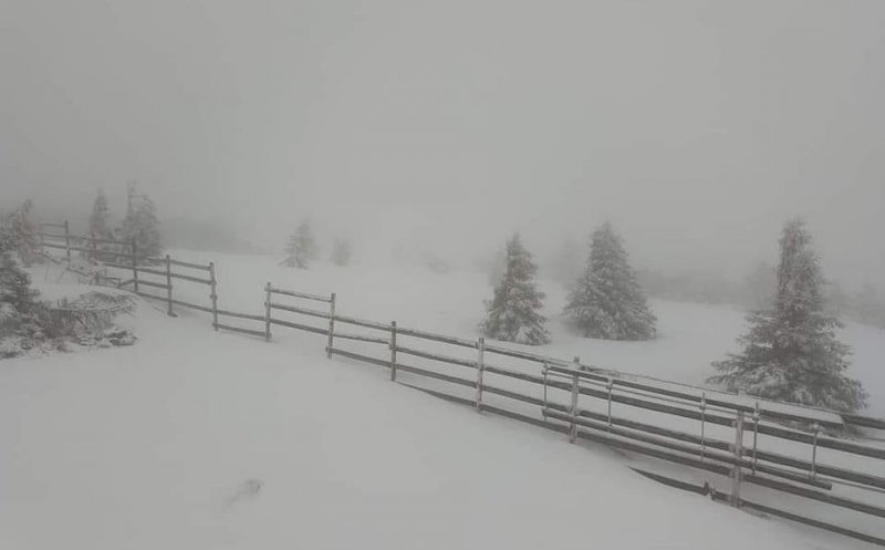 Mai vine vara? Zăpadă ca-n plină iarnă pe Vlădeasa, Transalpina și Transfăgărășan