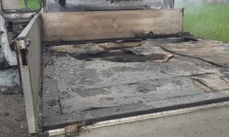 Mașină făcută SCRUM într-o localitate din Cluj. De la ce a pornit incendiul