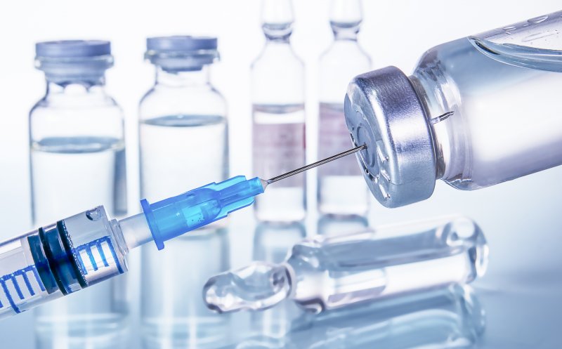 Ministerul Sănătății face stocuri de medicamente pentru rabie și botulism