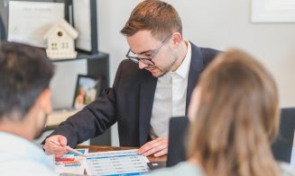 De ce să apelezi la un consultant imobiliar?