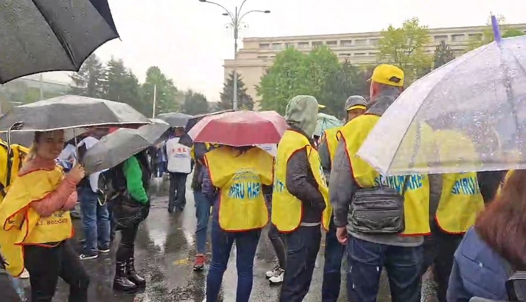A treia zi de grevă generală în școli. Cadrele didactice protestează astăzi în Piaţa Victoriei